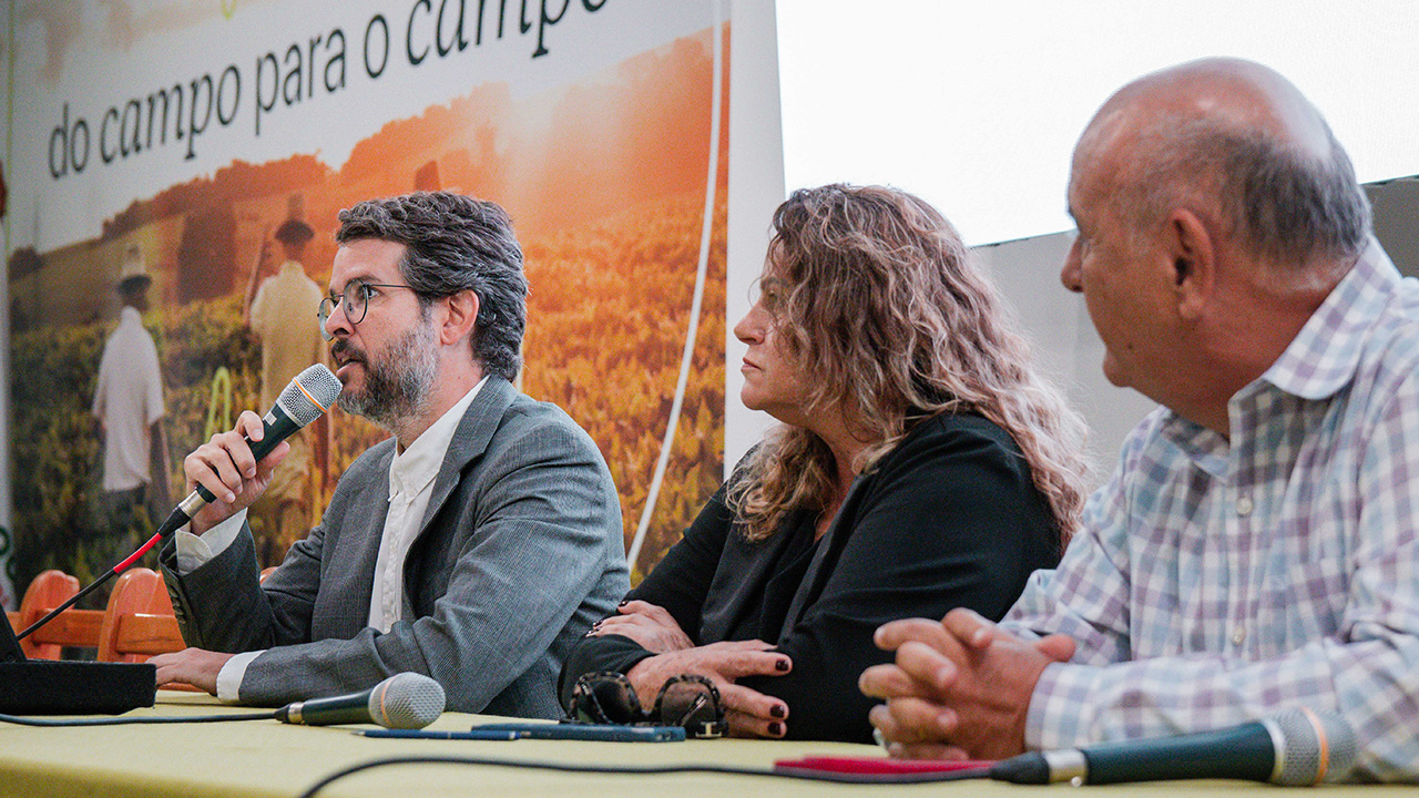 Gabriel Dedini apresentou os resultados do trabalho realizado com famílias produtoras da região de Machadinho (RS).