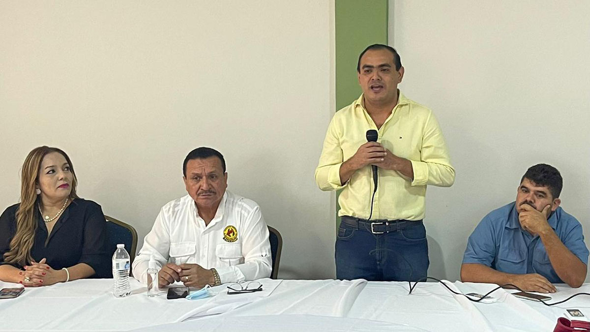 Solidaridad-Honduras-Cafetalero-Resiliente-Entrega-Titulos-Propiedad-Becas-AHPROCAFE