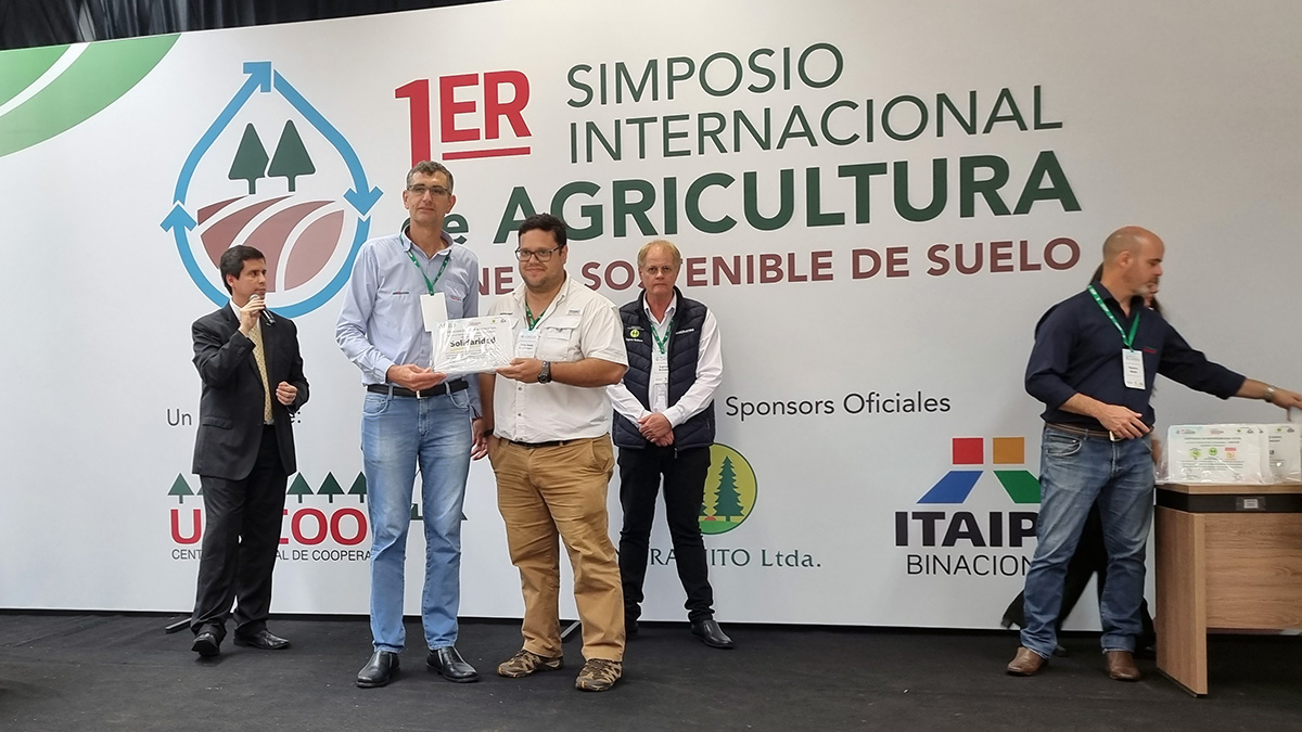 Primer Simposio Internacional de Agricultura y Manejo Sostenible del Suelo. Proyecto de mejora continua del negocio agrícola para productores cooperativizados. Alianza Cargill Solidaridad, Paraguay