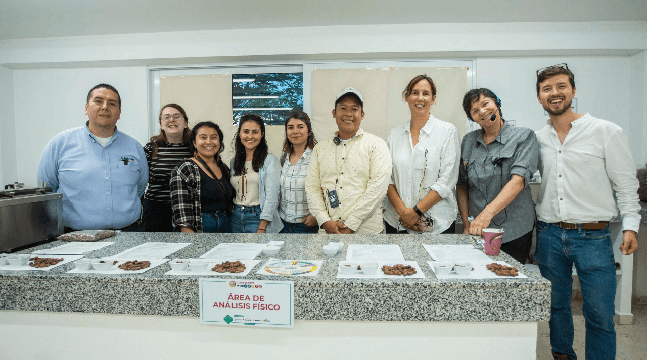 Visita UKPACT Colombia1-2